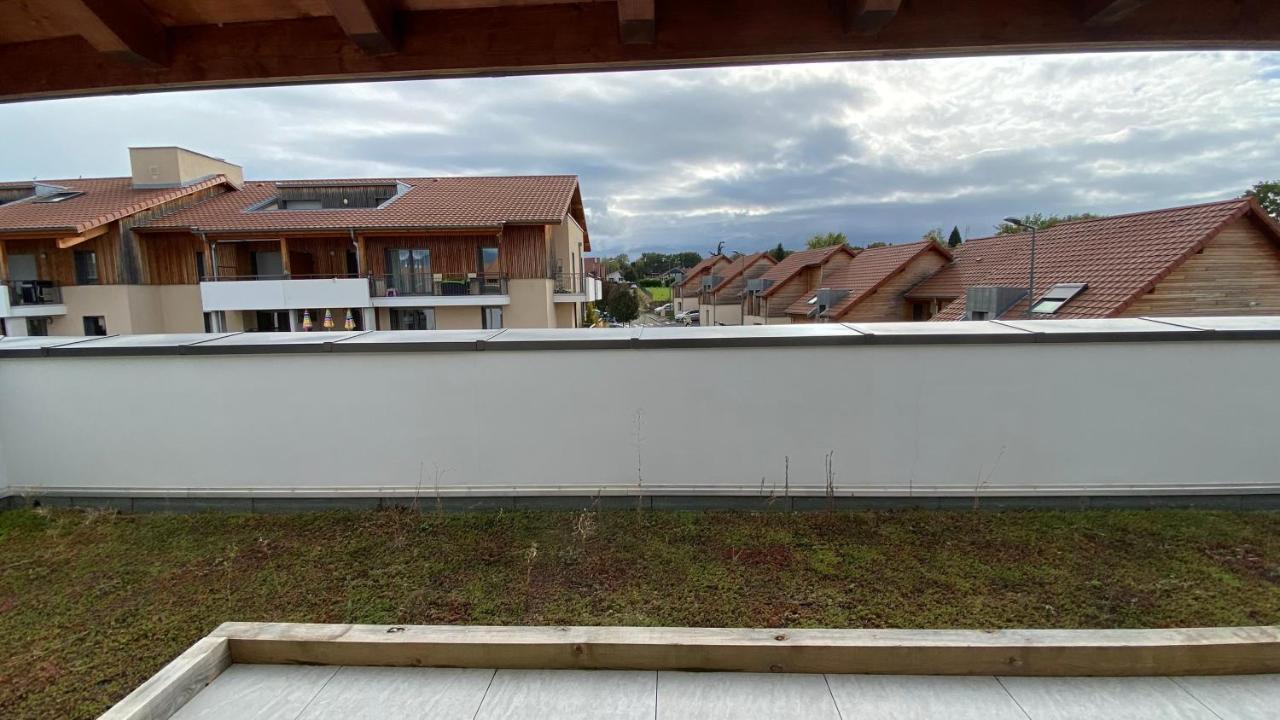 Magnifique Studio Avec Terrasse Et Garage Chens-sur-Leman Exterior foto